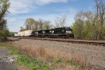 NS 4420 leads train 28X East through Cove PA